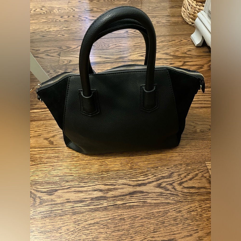 Sole Society leather and suede handled purse